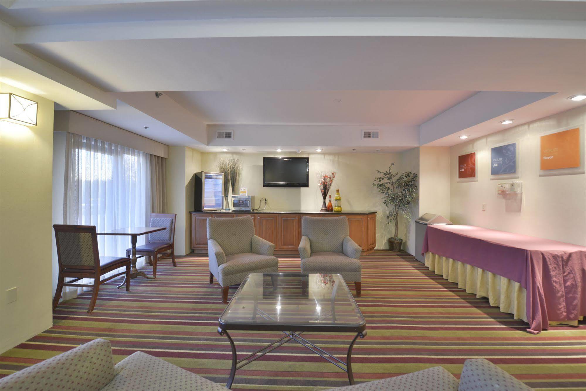 Holiday Inn Express - Lorton By Ihg Luaran gambar